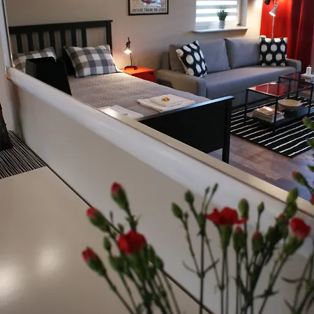 Friendly - كراكوفيا