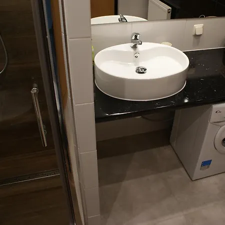 Apartament Friendly - *