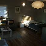 Apartment Friendly - *