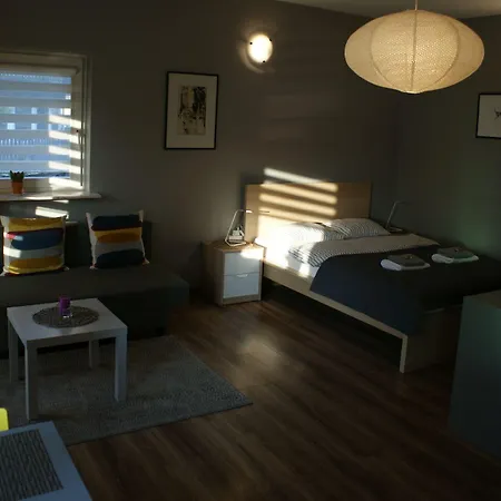 Apartman Friendly - *