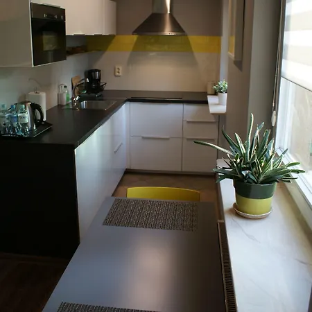 Apartman Friendly - *