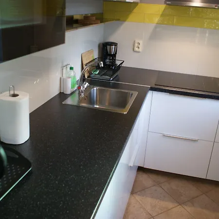 Apartman Friendly - *